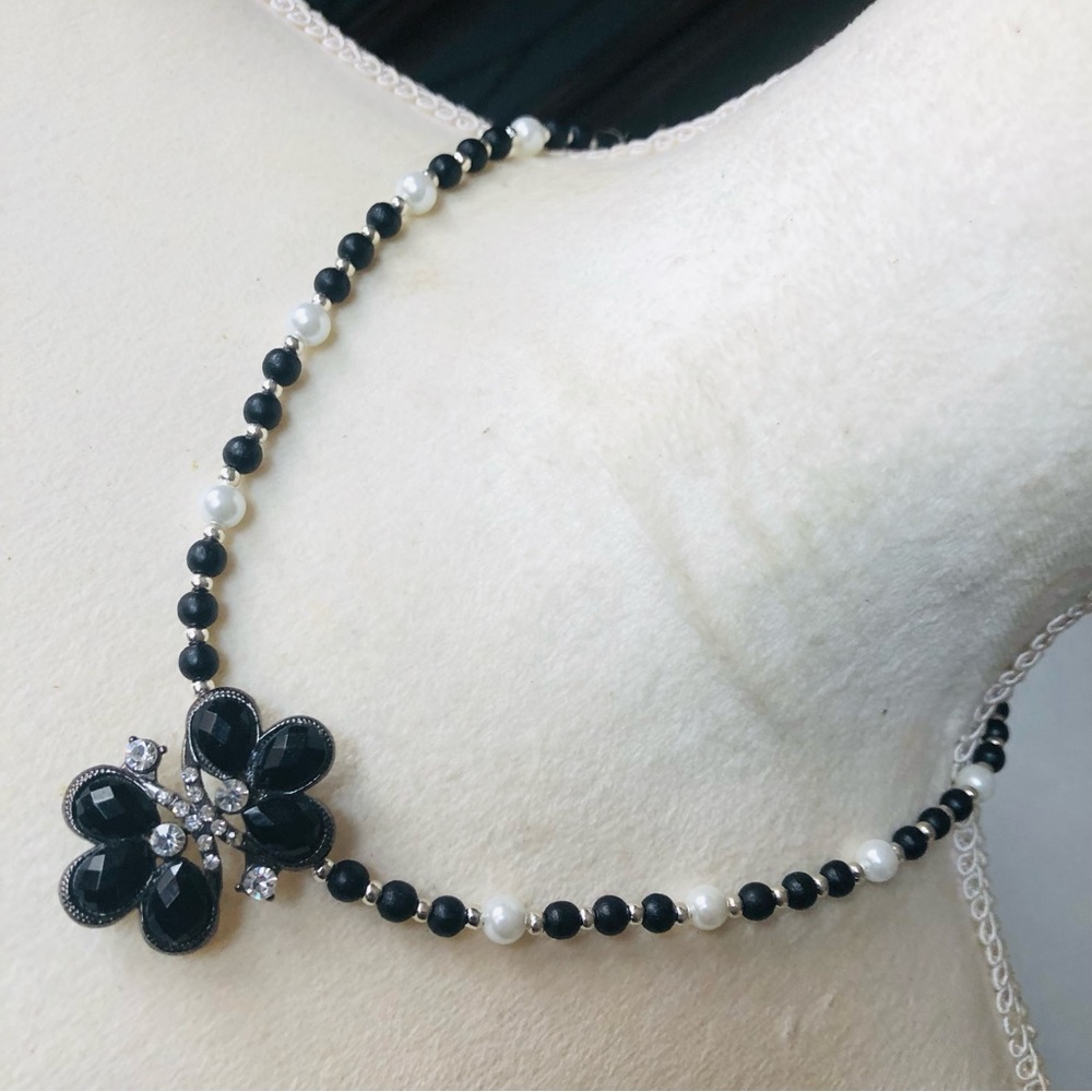 Handcrafted repurpose black and white pendant Czech glass Pearl necklace